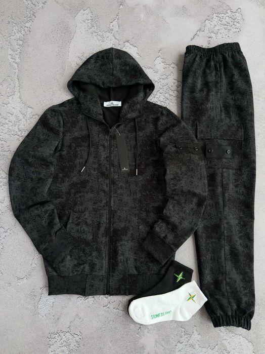 Спортивний костюм Stone Island: зіп-худі та штани, 2 пари шкарпеток у подарунок, чорний і графітовий, S–XXL