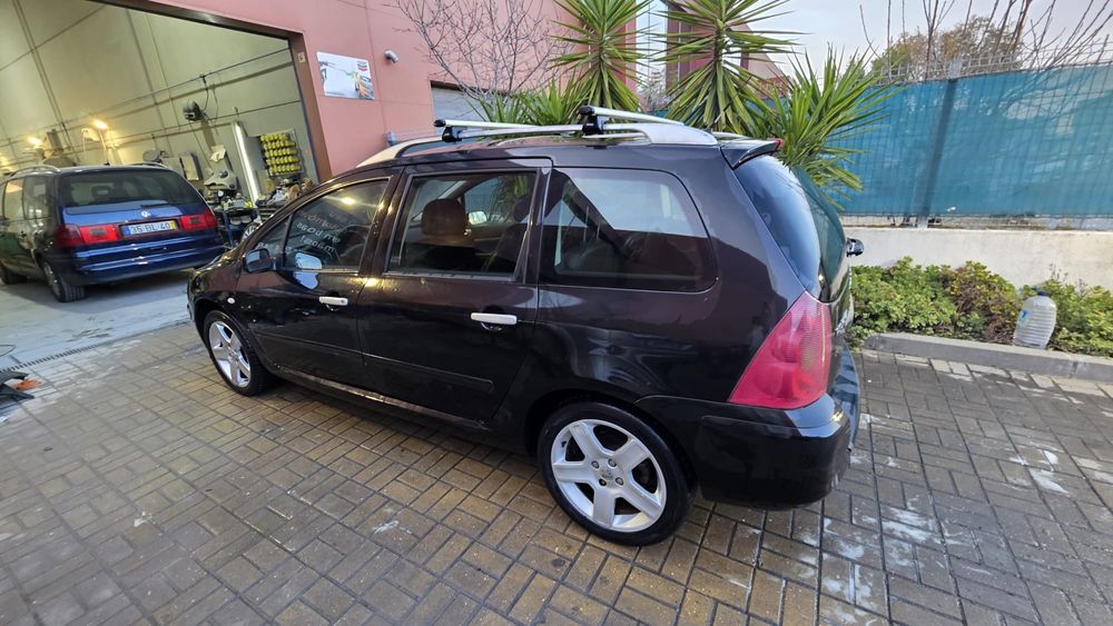 Peugeot 307 SW preta