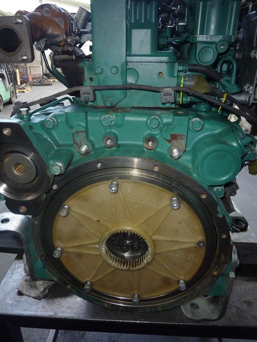 Remont silnika VOLVO D3.3 KUBOTA