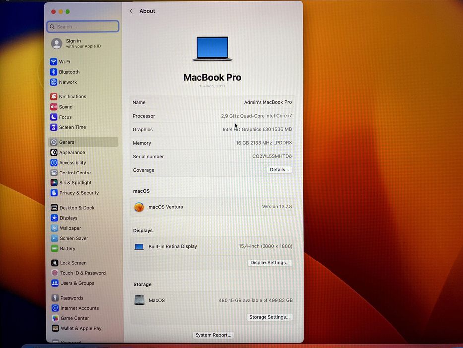 Macbook pro 2017 15 inch core i7 2.9ghz 16gb ram 512gb ssd