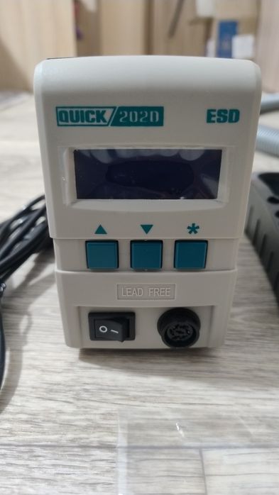 Паяльная станция QUICK202D