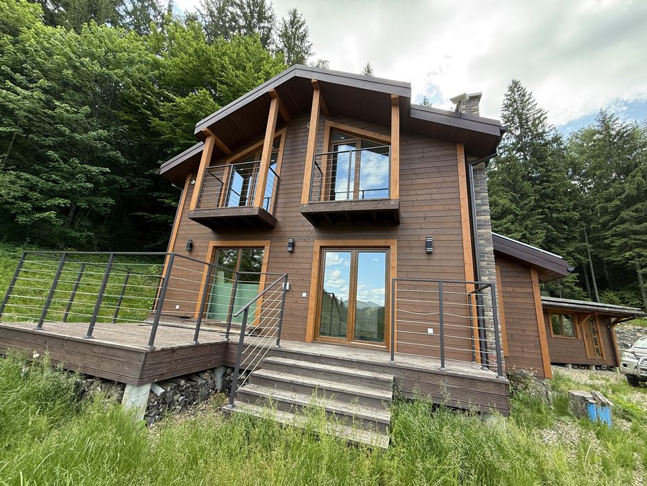 Будинок під лісом 100 відсоткова автономність .