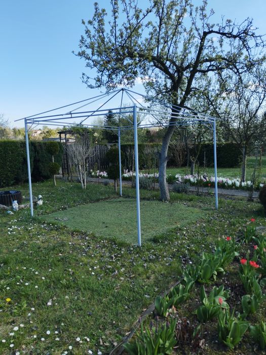 Urokliwa działka  615 m²