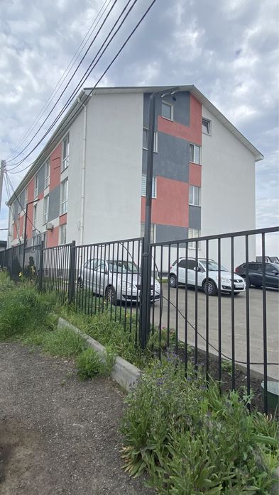 Продаж цокольного приміщення с.Погреби