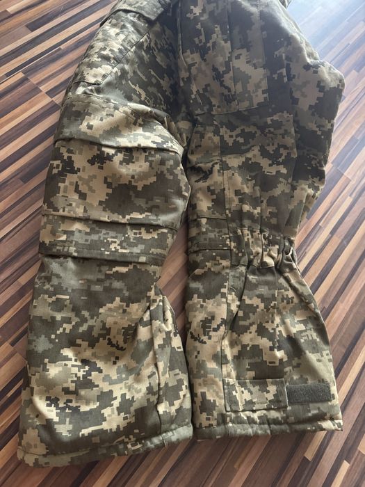 Теплі штани піксель