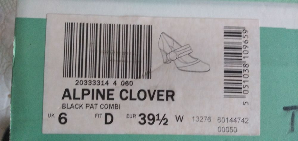 Туфлі Clarks, нові