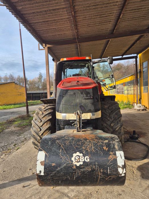 ciągnik rolniczy sprawny gotowy do pracy