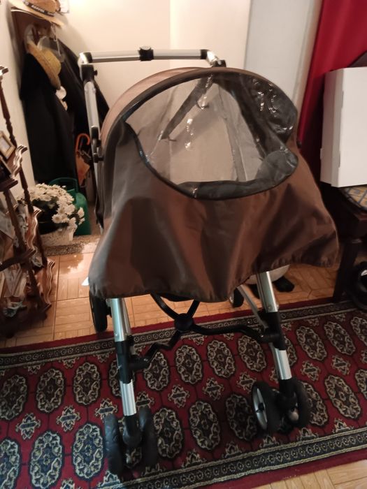 Carrinho de bebe como novo