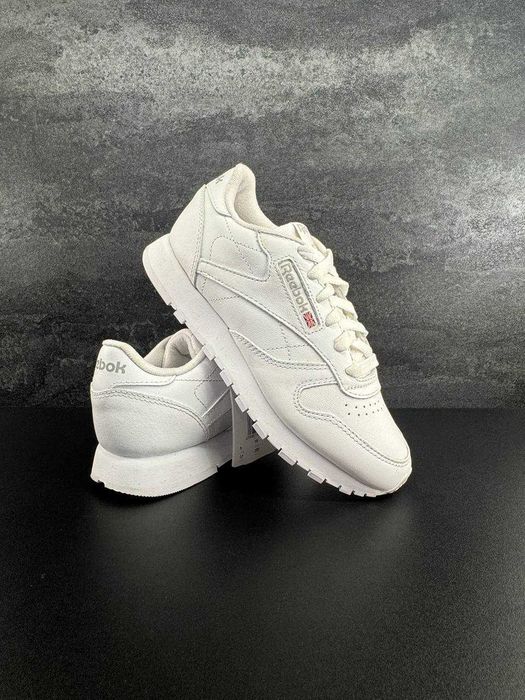Кросівки REEBOK Classic Leather оригінал (35)