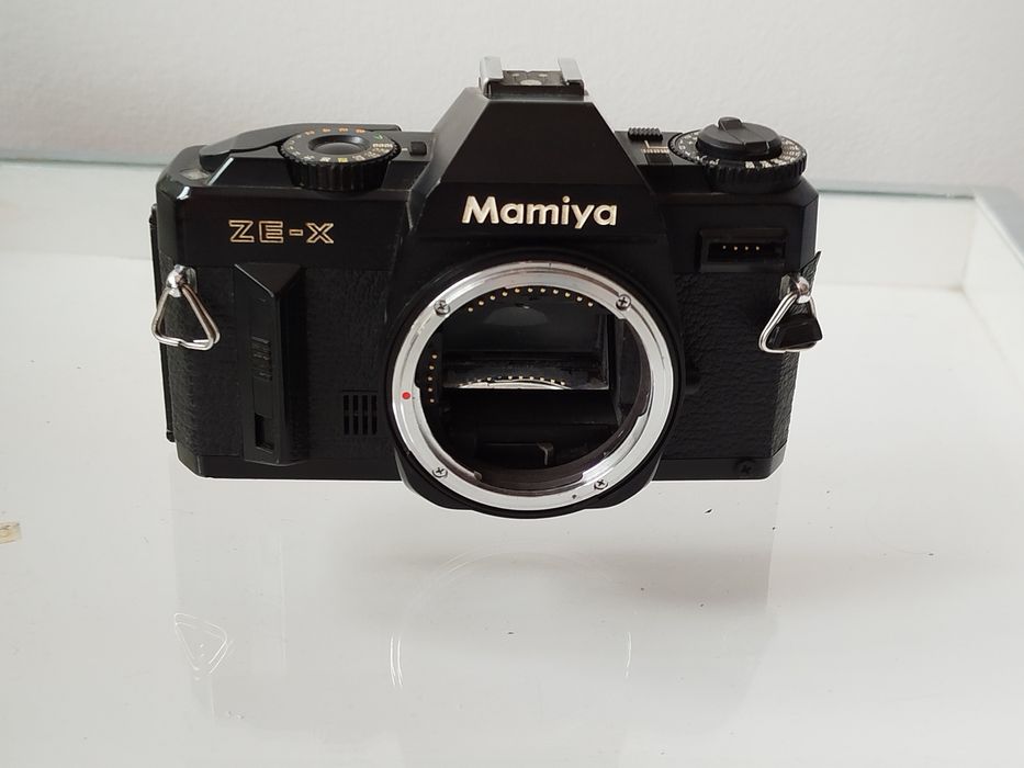 Mamiya ZE-X  - SLR analogica