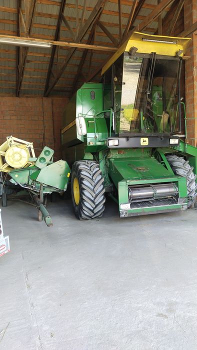 Kombajn bizon John Deere 975
