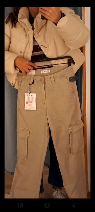 Par 2 calças cargo bege e verde