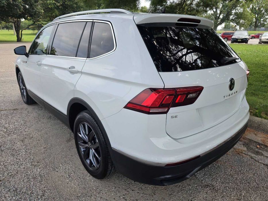 Volkswagen Tiguan SE 4Motion      2022