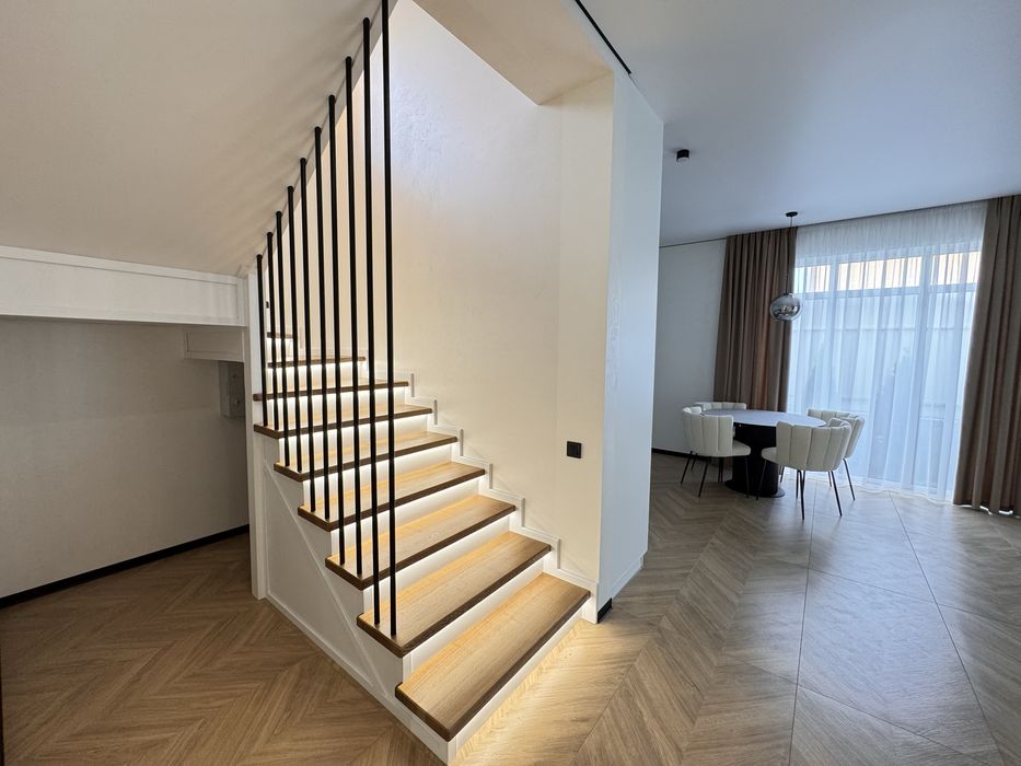 Аренда дома с басейном в Гатном, в котеджном городке! 15 мин Теремки