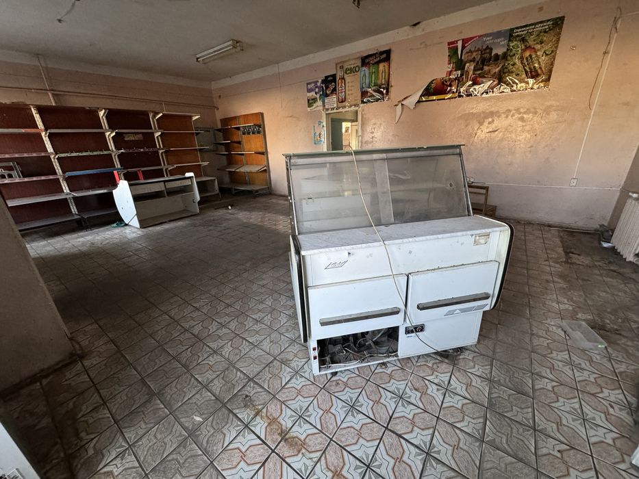 Продам  здам в аренду магазин загальна площа 135 м2