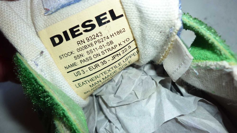 Diesel- dziecięce buty sportowe  r; 35