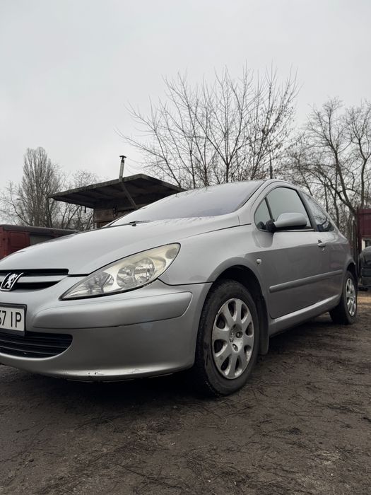 Peugeut 307 2002 року