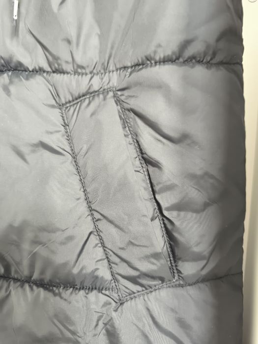 Kamizelka z kapturem, długa, czarna,rozmiar XXS, 32, Sinsay