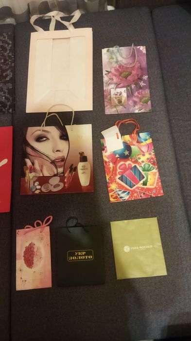 Подарочные пакеты бумажные/ подарункові пакети