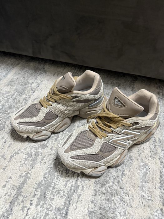 Кросівки New Balance 9060 Mushroom (Оригінал)(39.5 р)