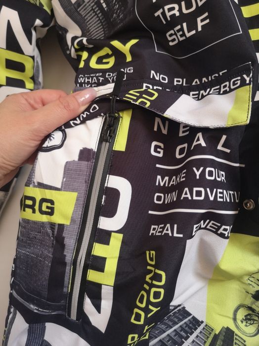 Розпродаж. Зимовий теплий мембранний комбінезон 116, 122