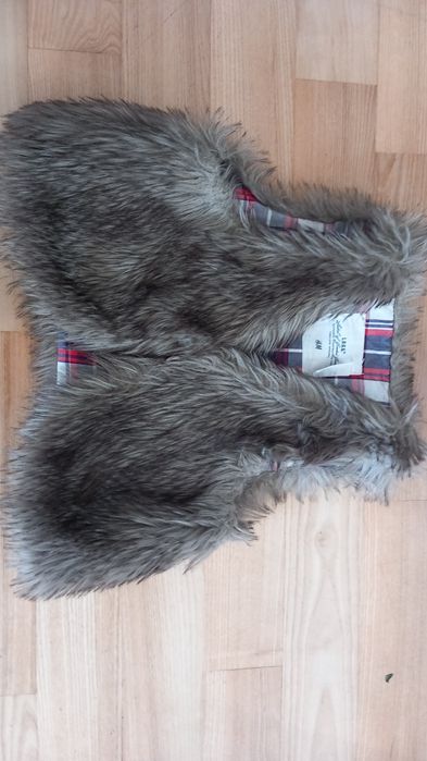 Kamizelka futrzana H&M 116