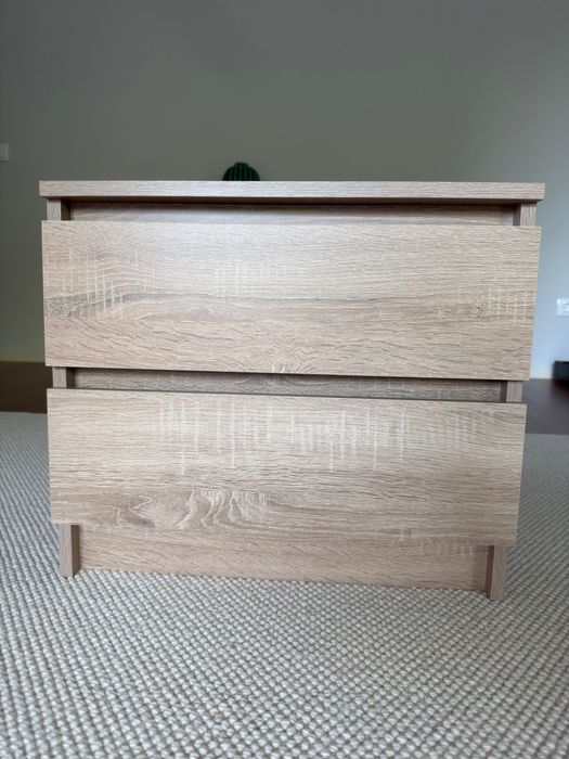Mesa de Cabeceira moderna com derivados de madeira carvalho