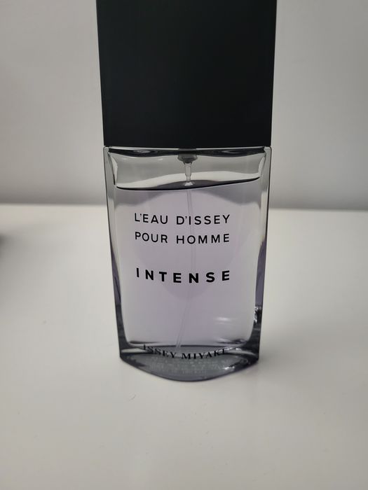 Perfumes Azzaro e Kenzo