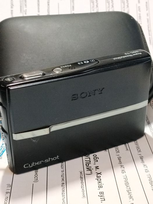 Цифровой фотоаппарат sony, оригинал.