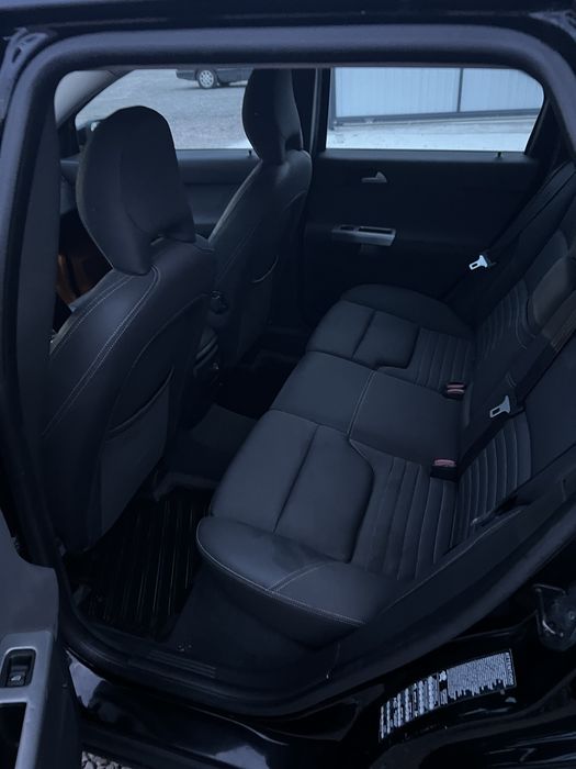 Продам Volvo V50 2.0 для військових