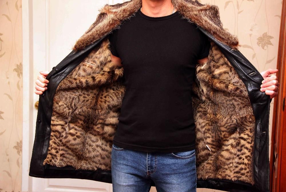 Продам мужскую Новую дубленку