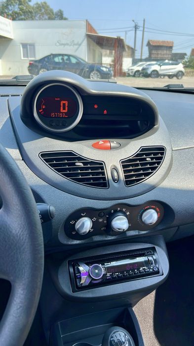 Renault twingo 1.2 Expression C/garantia  financiamento impecavel