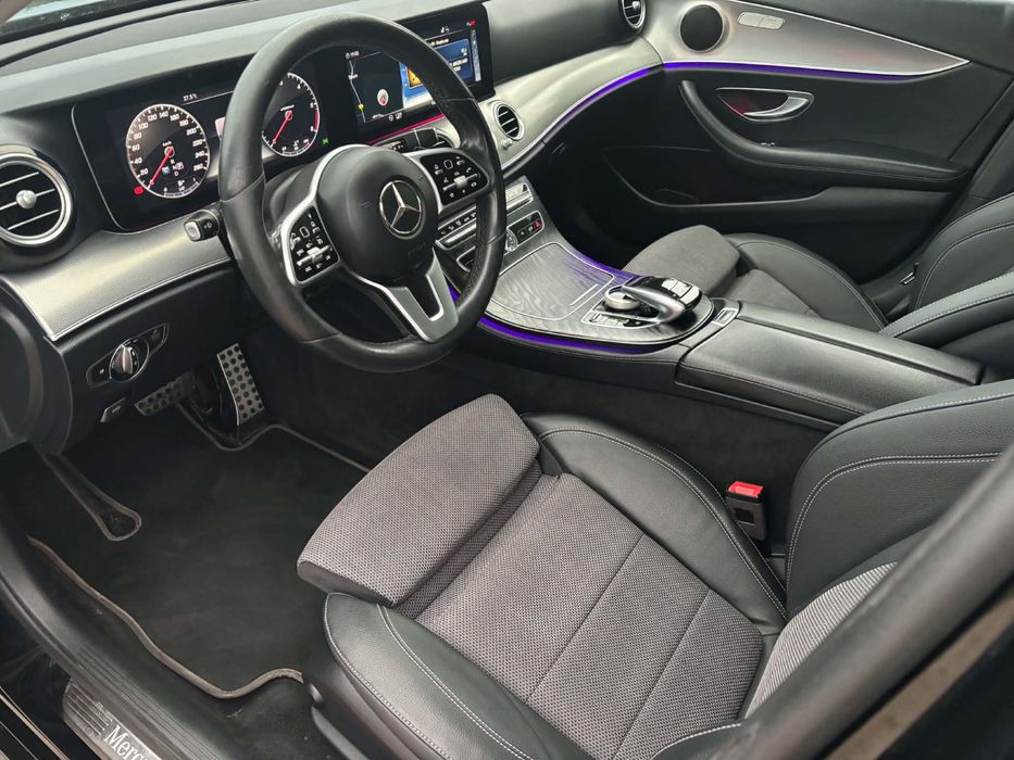 Mercedes-Benz E220d e klasa virtual cocpit ambiente jeden właściciel