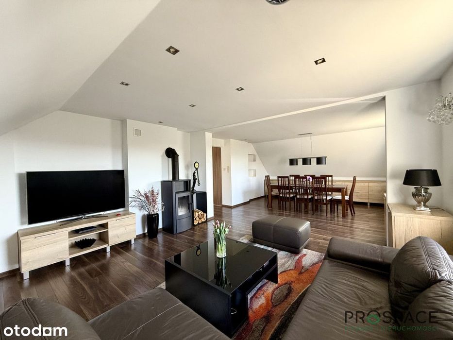 Na sprzedaż przestronne mieszkanie z ogrodem