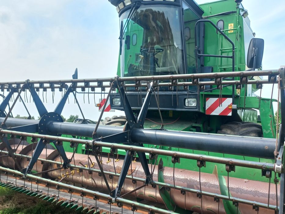 Продам зернозбиральний комбайн John Deere 1170