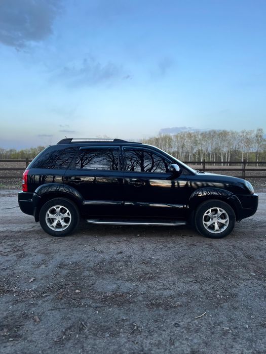 Автомобіль HYUNDAI