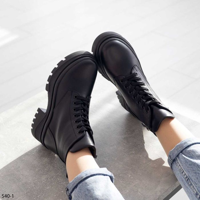 Стильные деми ботинки на байке (36-41) Новая обувь для девушек весна