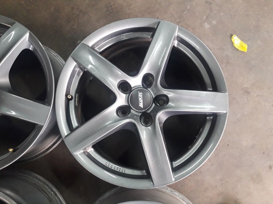 (F02) Felgi 18" 5x130 ET 52 8j