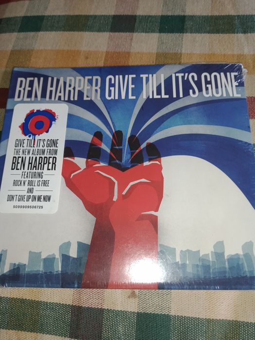 CD 's várias 8€ valor unitário