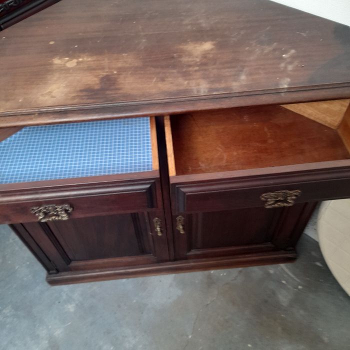 Movel de canto rústico