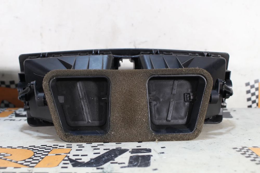Difusor / saída de ar BMW 1 (E87)