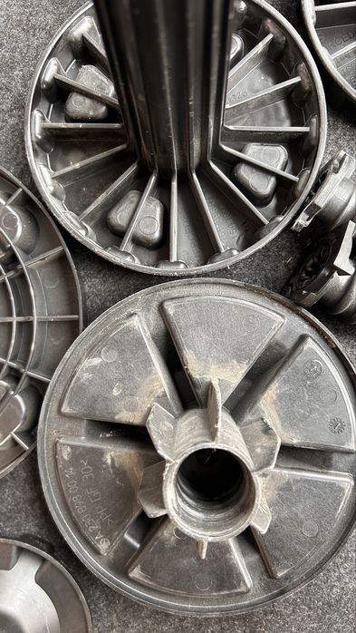 Кріплення запасного колеса Mercedes w204,w205,w211,w212,w164,w166