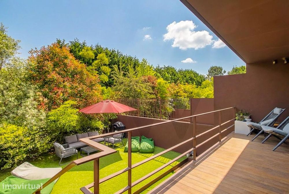 Moradia T4+1 no Villas do Parque: Viver entre o Parque e o Mar