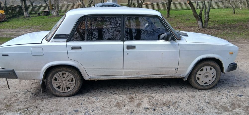 Продам авто в робочому стані.