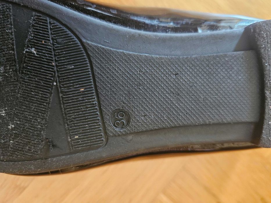 Czarne lakierki beleriny Nelli Blu rozmiar 36