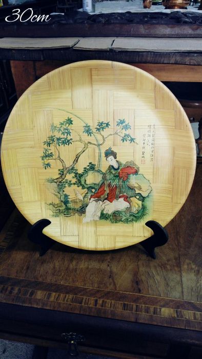 Conjunto de 3 Pratos chineses, bonitos.