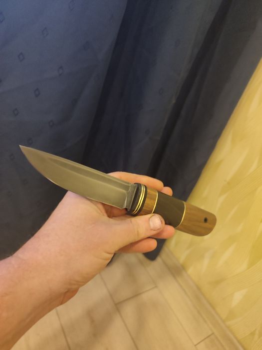 Продам нож ручной работы  Командор