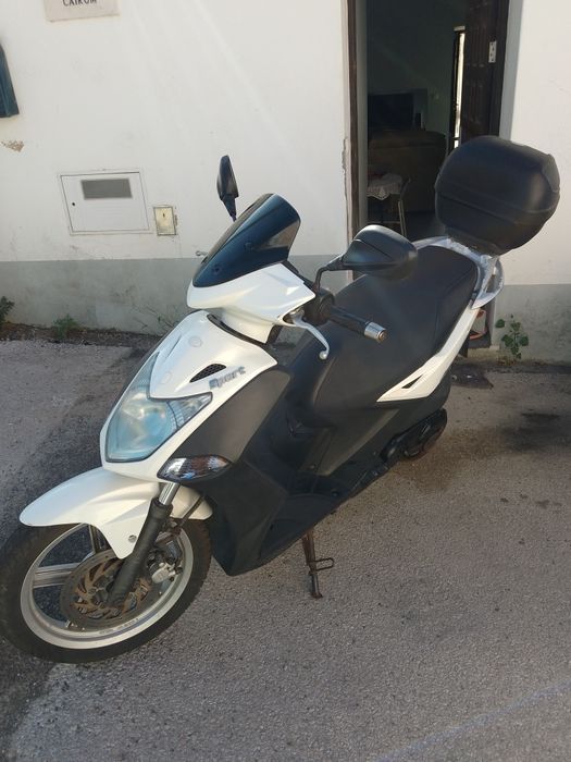 Vendo uma moto Agility Kymco 125