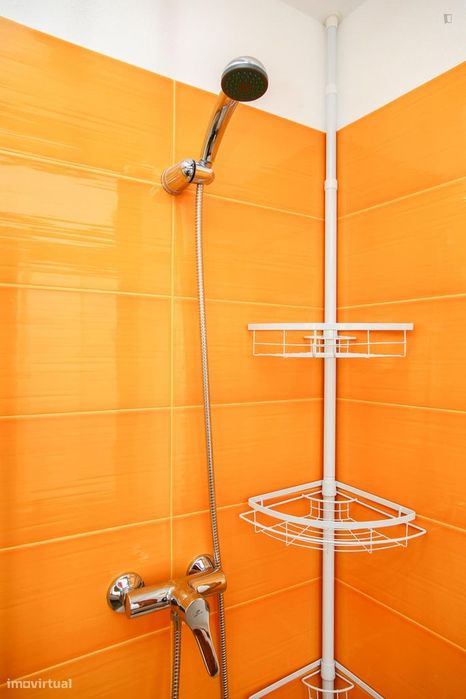 Apartamento com 1 quartos - localizado em  Coimbra
