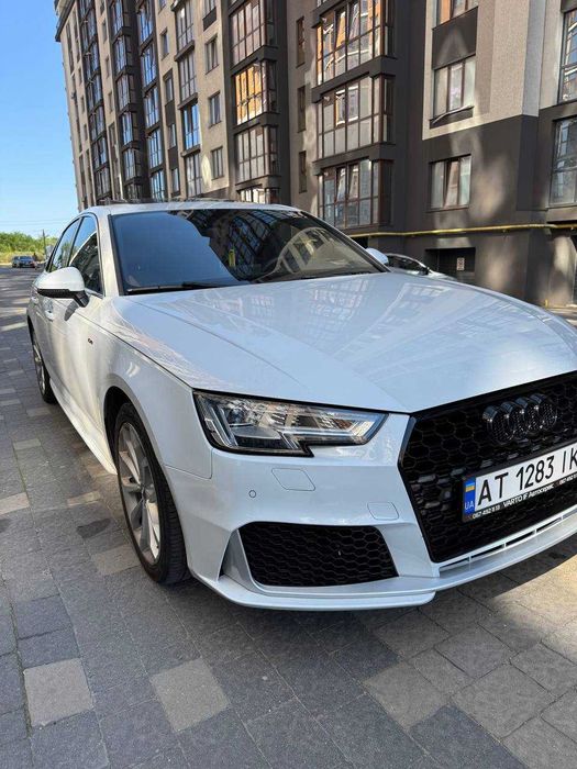 Audi A4 2018 VIN WAUENAF43KA014153 фото оголошення 8 з 13